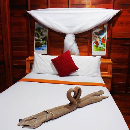 Zanom Sunrise Beach Resort Koh Lipe Bagian luar foto