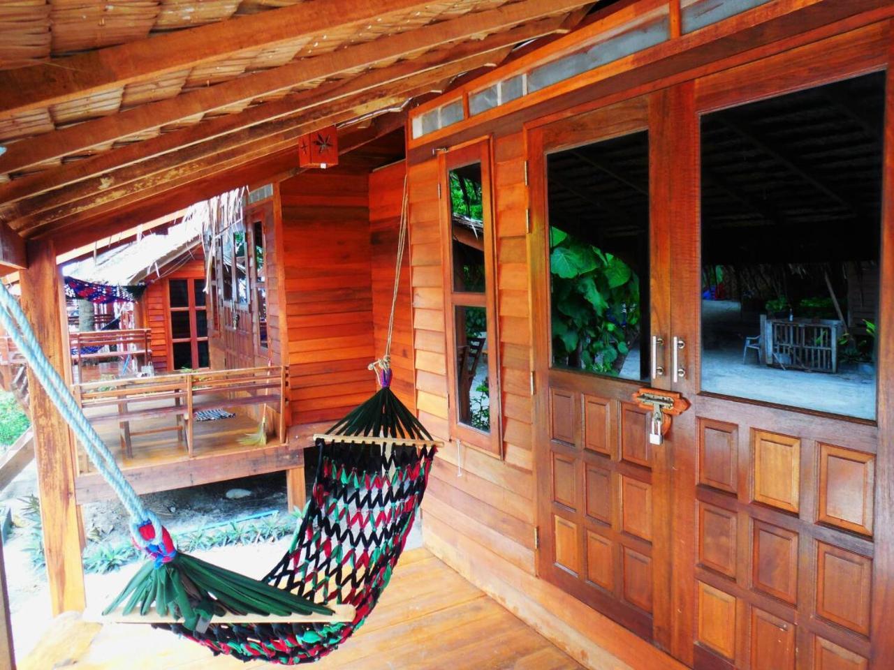 Zanom Sunrise Beach Resort Koh Lipe Bagian luar foto